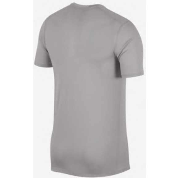 New Nike Breathe Run Short Sleeve T-Shirt, Grey XL - Picture 2 of 8